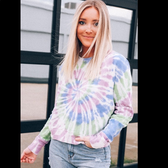 Daydreamer Tops - Daydreamer Varsity Crew Sweatshirt n Orchid TieDye
